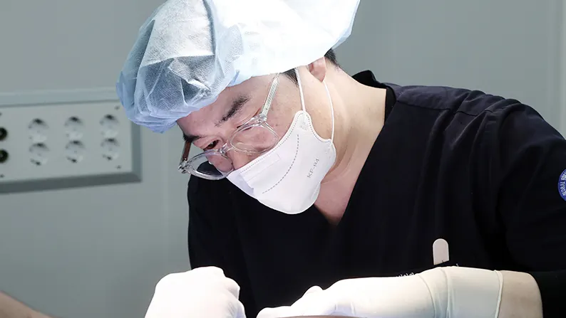 레이저 전문의 진료